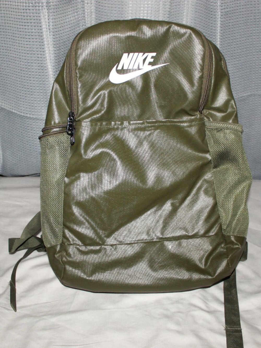Nike Brasilia Dark Olive Green Medium Size Sports Backpack Unisex